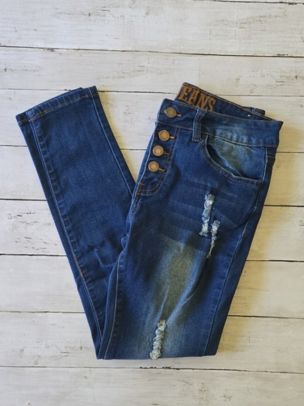 VIP Jeans Distressed Womens  7/8 Jeans